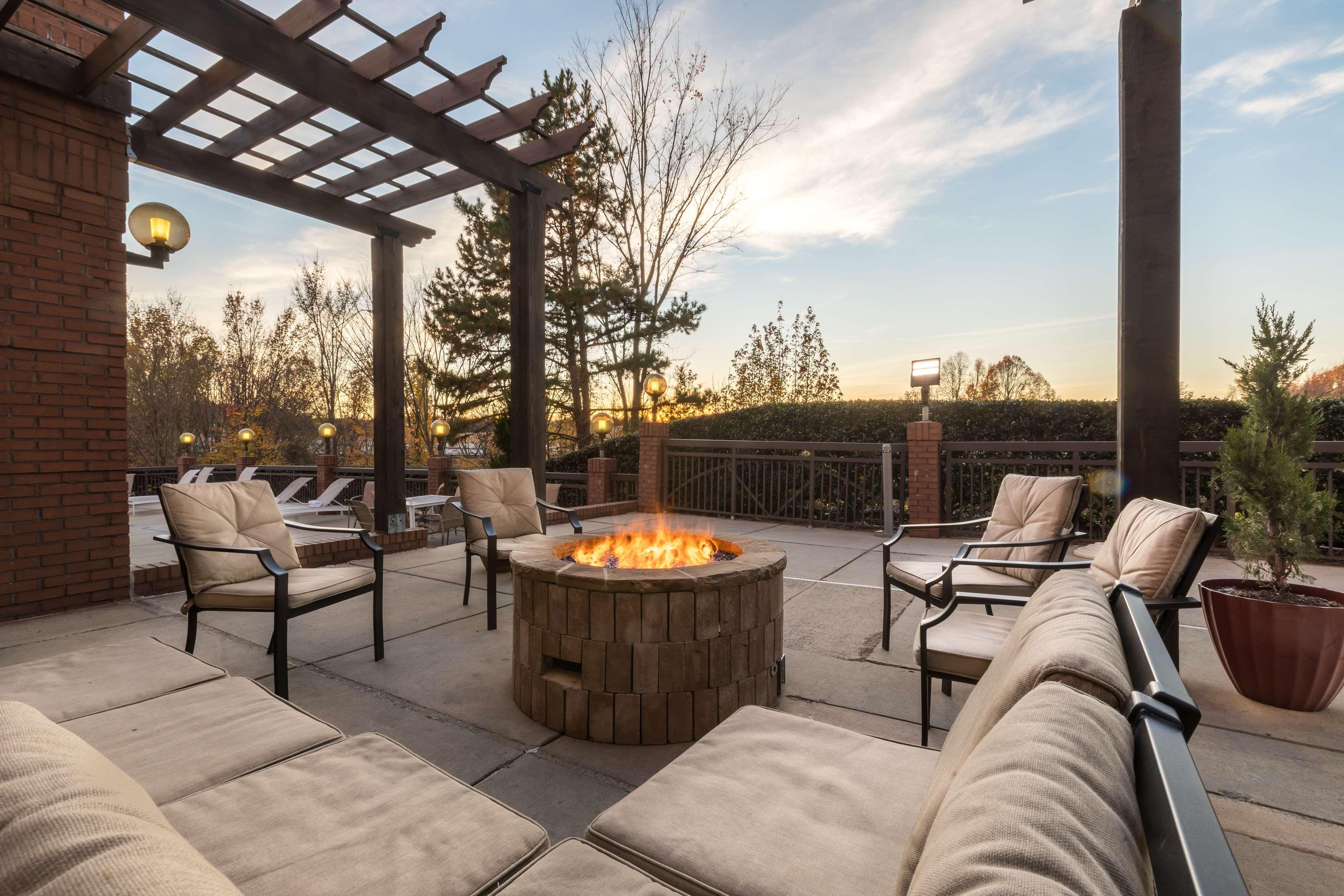 Country Inn & Suites By Radisson, Lake Norman Huntersville, Nc Exterior foto